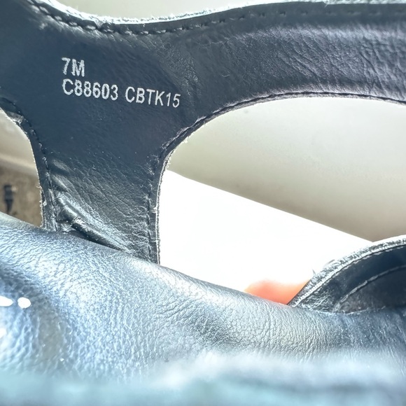 B.O.C Black Leather Mary Jane Slingback Clogs Size 7 - Picture 8 of 8